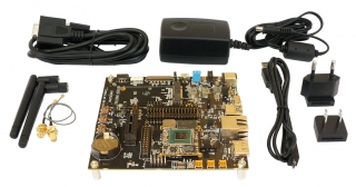 CompuLab UCM-iMX8 evaluation kit